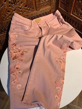 Driftwood by Free People Embroidered Pink Women's Jeans